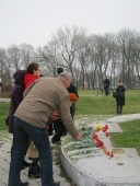 Галерея: <i>Мітинг-реквієм до Дня пам’яті жертв голодомору 22 11 2013</i><br>Автор: <i>Олена Мурашкіна</i>